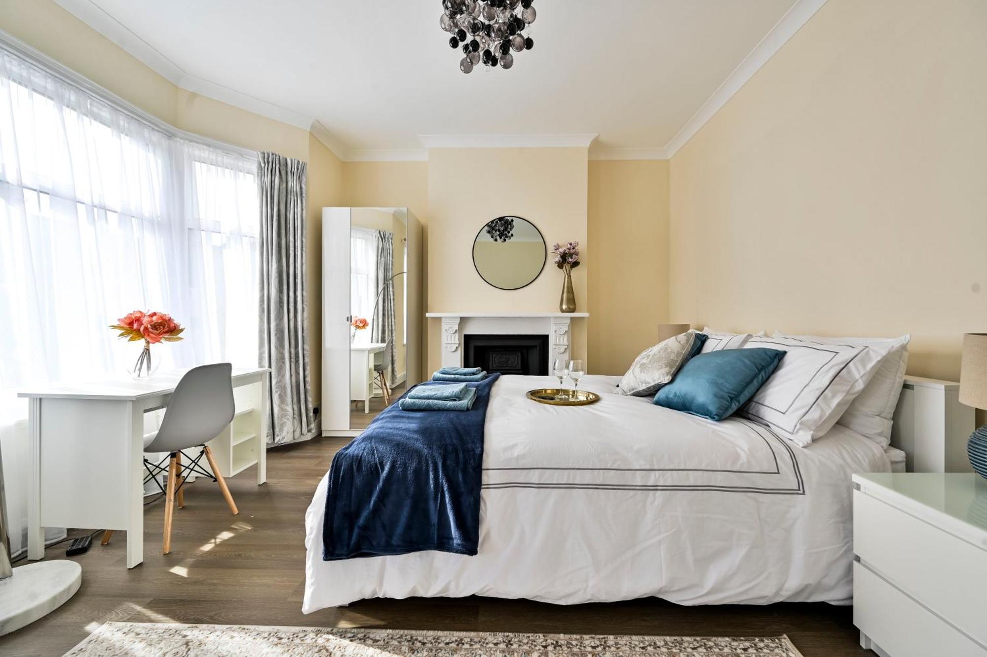 A Two Bedroom A Stride Away From Meridian Greenwich London Ngoại thất bức ảnh